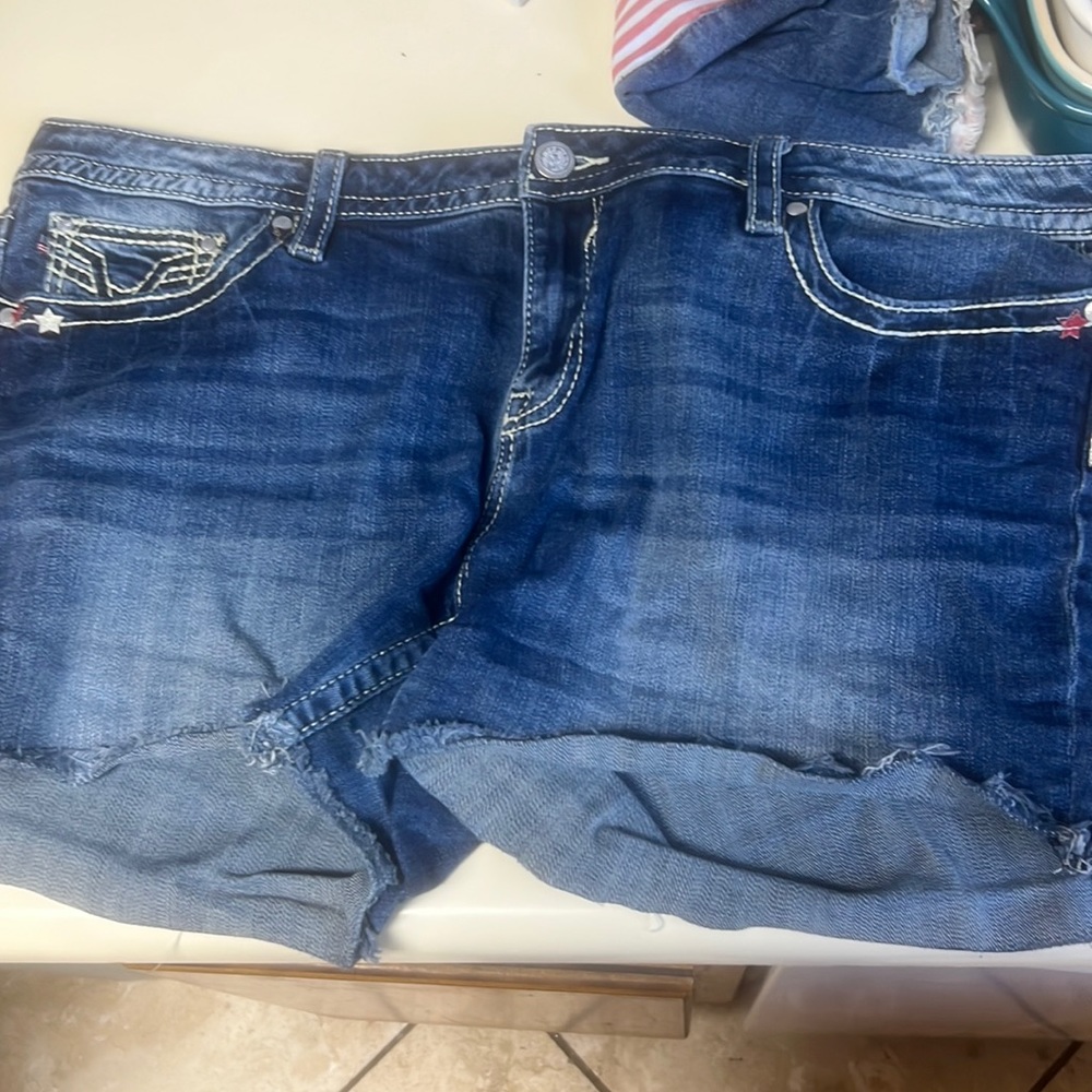 Vigoss shorts